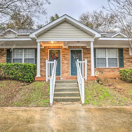 Tallahassee Townhome 4 Mi To College Town!